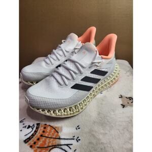 women's Adidas 4DFWD 2 size 6.5